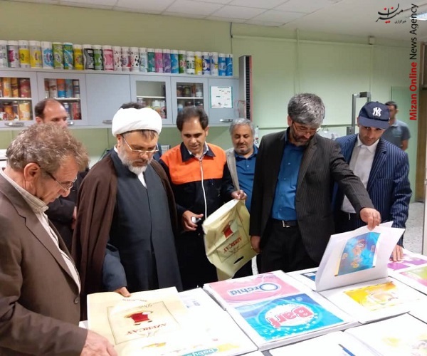 دادستان اردبیل بازدید مقامات ارشد قضایی استان اردبیل از یکی از بزرگترین کارخانههای تولید ورق خام MDF و نئوپان/ صدور دستورات لازم برای تسریع در رفع مشکلات واگذاری اراضی و تامین نقدینگی