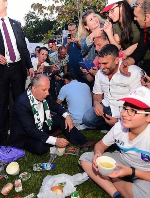 اردوغان ضیافت افطاری اردوغان جنجال آفرید +عکس