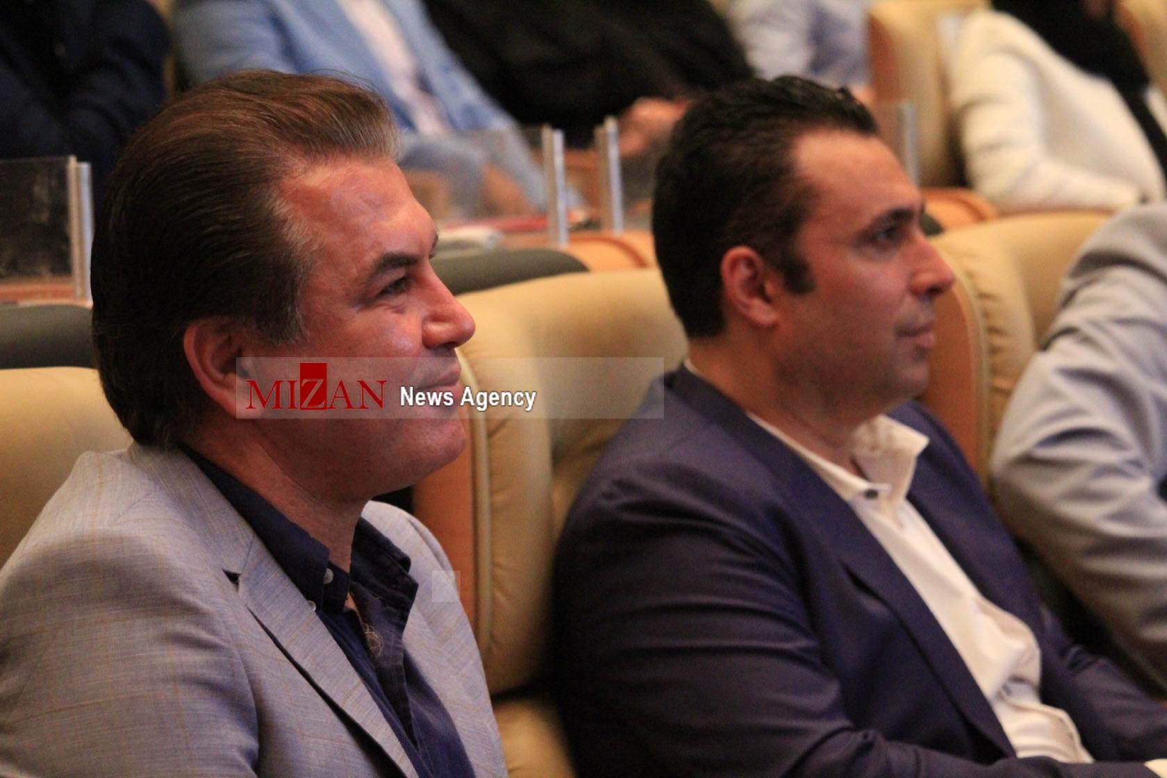 تجلیل از قهرمانان و پیشکسوتان ورزش در کیش به روایت تصویر تجلیل از قهرمانان و پیشکسوتان ورزش در کیش به روایت تصویر