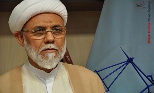 جامعه بزرگ خانواده شهیدان و ایثارگران صاحب این نظامند