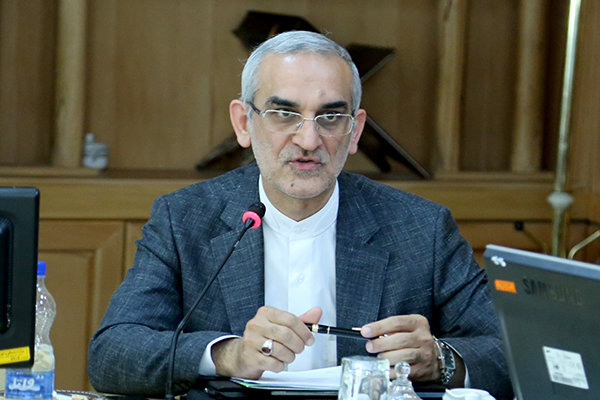 تصویب تفویض بخشی از اختیارات مجمع عمومی شرکت واحد اتوبوسرانی به شهرداری تهران/ واگذاری ٢ هزار کارت بلیت به خبرنگاران
