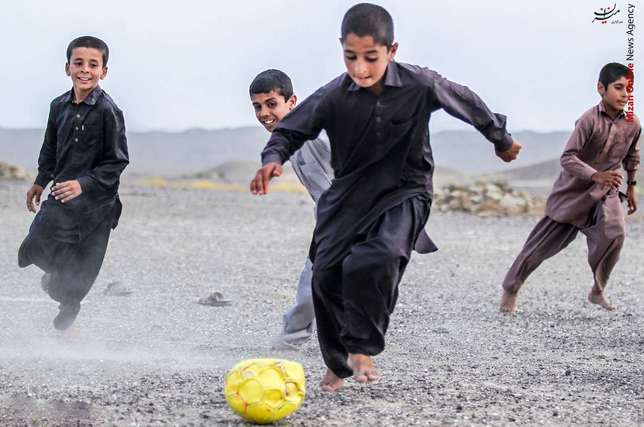 فوتبال در سنگلاخ +عکس