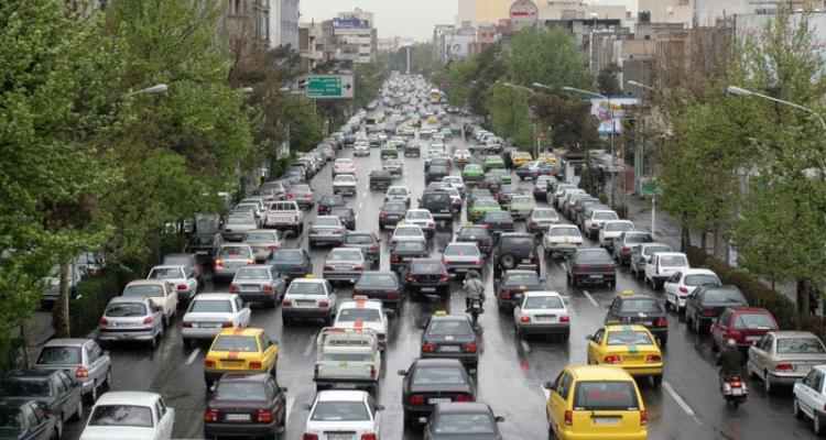 آخرین وضعیت ترافیکی معابر پایتخت/ ترافیک نیمه‌سنگین معابر بزرگراهی