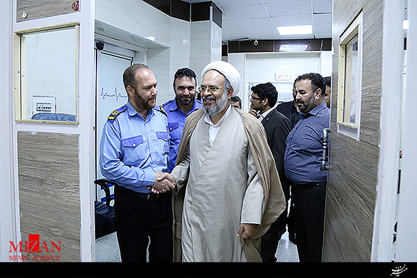 بازدید سرزده دادستان قزوین از بیمارستان شهید رجایی در جهت صیانت از حقوق عامه + عکس بازدید سرزده دادستان قزوین از بیمارستان شهید رجایی در جهت صیانت از حقوق عامه + عکس