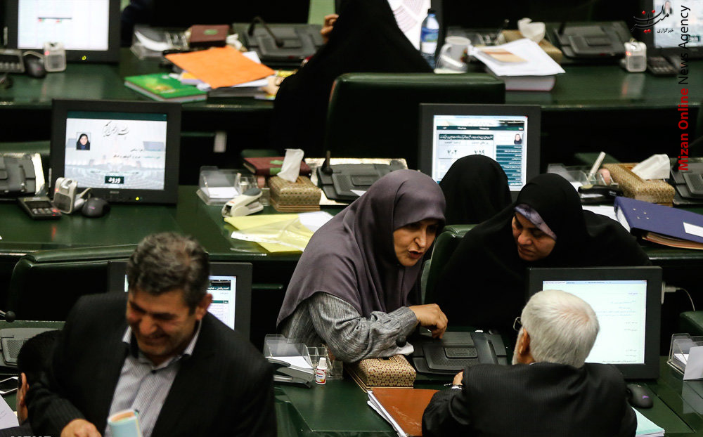 حاشیه‌های جلسه امروز مجلس شورای اسلامی +عکس