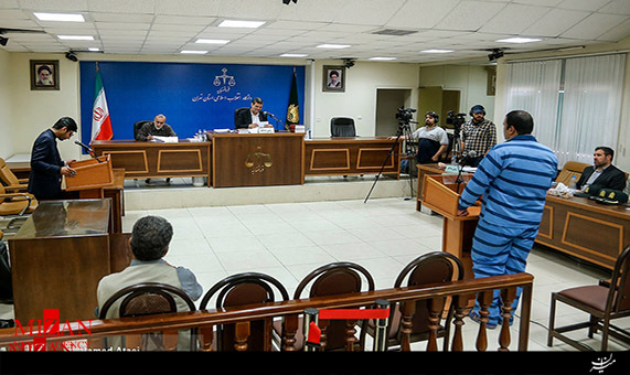 برگزاری دادگاه علنی یکی دیگر از اغتشاشگران خیابان پاسداران برگزاری دادگاه علنی یکی دیگر از اغتشاشگران خیابان پاسداران + فیلم
