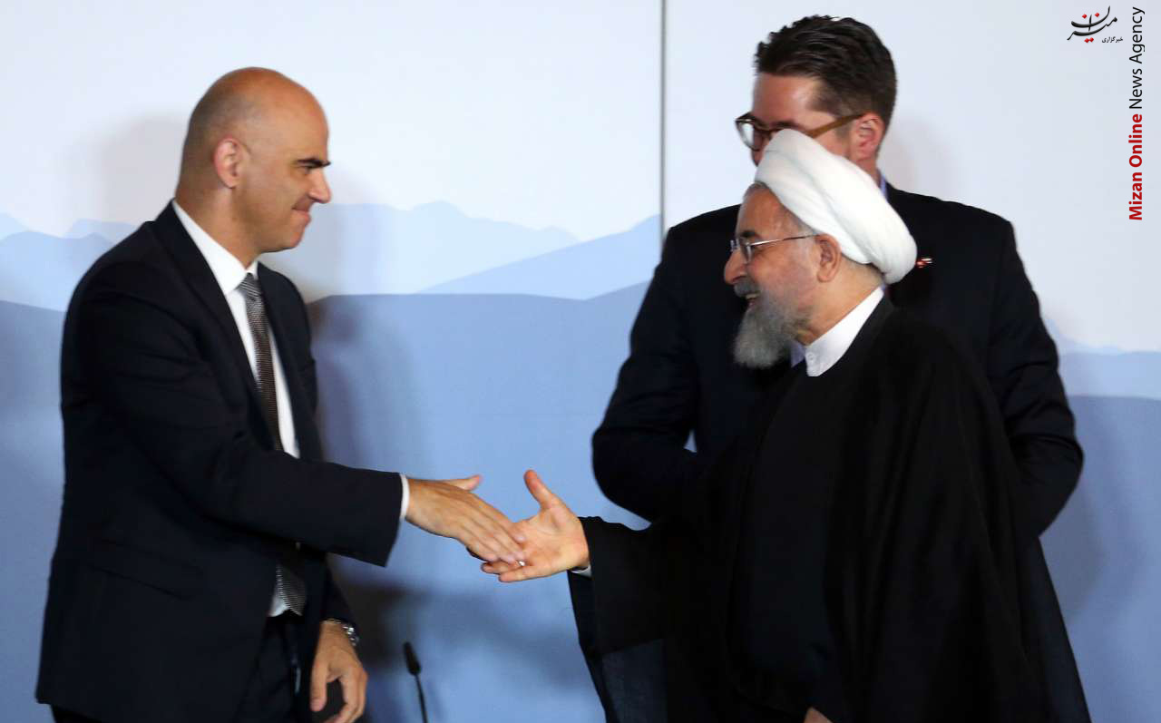روحانی روایتی تصویری از اتفاقات روز گذشته/ آتش سوزی در پارک ملی گلستان/ امضای سه سند همکاری بین ایران و سوئیس