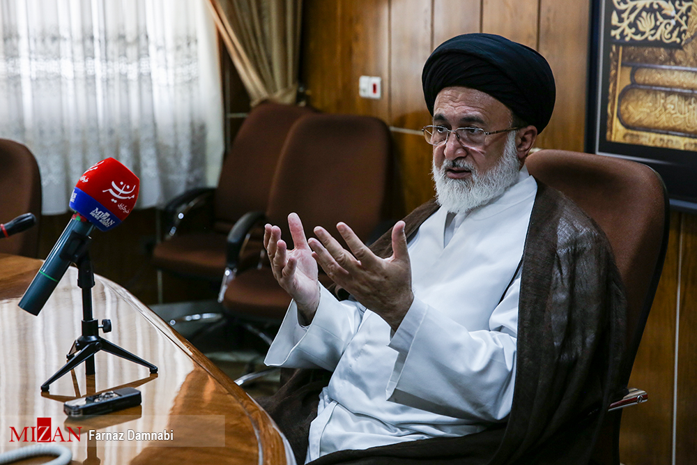 زائران سفر حج آمادگی جسمی، علمی و روحی داشته باشند/ در مورد پرونده شهدای منا هنوزجواب قاطعی به ما داده نشده است/نمی‌توان زائر را مقصر افزایش قیمت دلار دانست