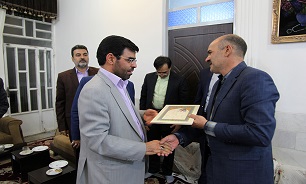 تجلیل ازشهدا و ایثارگران احترام به ارزش‌های نظام اسلامی است