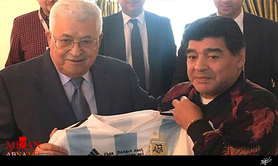 مارادونا در دیدار با محمود عباس: قلبم فلسطینی است + فیلم مارادونا در دیدار با محمود عباس: قلبم فلسطینی است + فیلم