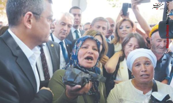حمله پلیس ترکیه به مادران معترض با گازهای اشک آور حمله پلیس ترکیه به مادران معترض با گازهای اشک آور