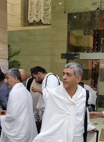 طیبنیا در لباس احرام+عکس طیبنیا در لباس احرام+عکس