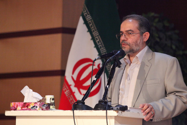 علت دشمنی استکبار با ایران، تعارض ارزشی نظام اسلامی با منافع آنهاست