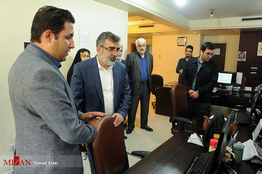 برجام «پیوستهای احتمالی» ندارد/ «امتیازات خاص» به طرف مقابل اعطا نشده است/ اجازه ندادیم حتی به مهندسان ما نزدیک شوند/ متاسفانه در پروژه ایتر به مانع آمریکاییها برخورد کردیم/ محموله دوم سوخت ۲۰ درصد در آستانه ورود به کشور برجام «پیوستهای احتمالی» ندارد/ «امتیازات خاص» به طرف مقابل اعطا نشده است/ اجازه ندادیم حتی به مهندسان ما نزدیک شوند/ متاسفانه در پروژه ایتر به مانع آمریکاییها برخورد کردیم/ محموله دوم سوخت ۲۰ درصد در آستانه ورود به کشور