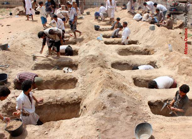 خاکسپاری کودکان شهید یمنی +عکس