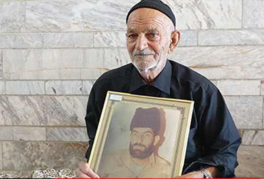 گروهک کومله چشم پاسدارها را درآورده و به بعثی‌ها می‌فروخت