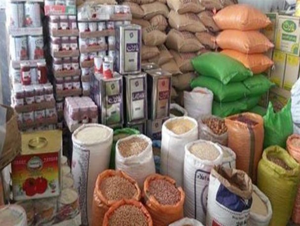 کالا به وفور در بازار وجود دارد/ منکر وجود احتکار نیستم