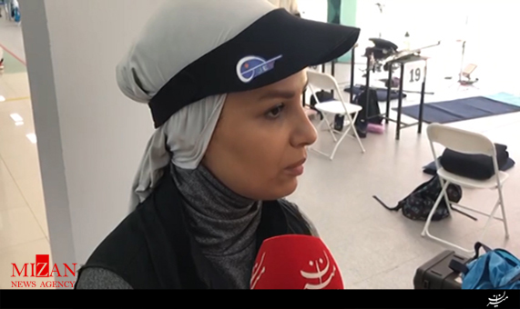 گفت و گوی خبرنگار میزان با الهه احمدی گفت و گوی خبرنگار میزان با الهه احمدی + فیلم
