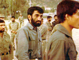 معامله حاج احمد با یک سرباز سیگاری