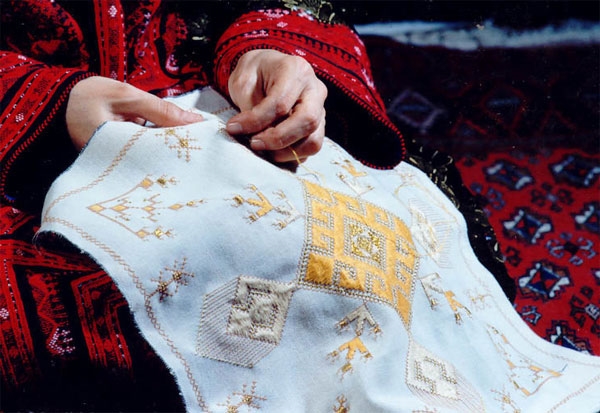 سامانه هوشمند مجوزهای صنایعدستی بهزودی فعال میشود سامانه هوشمند مجوزهای صنایعدستی بهزودی فعال میشود