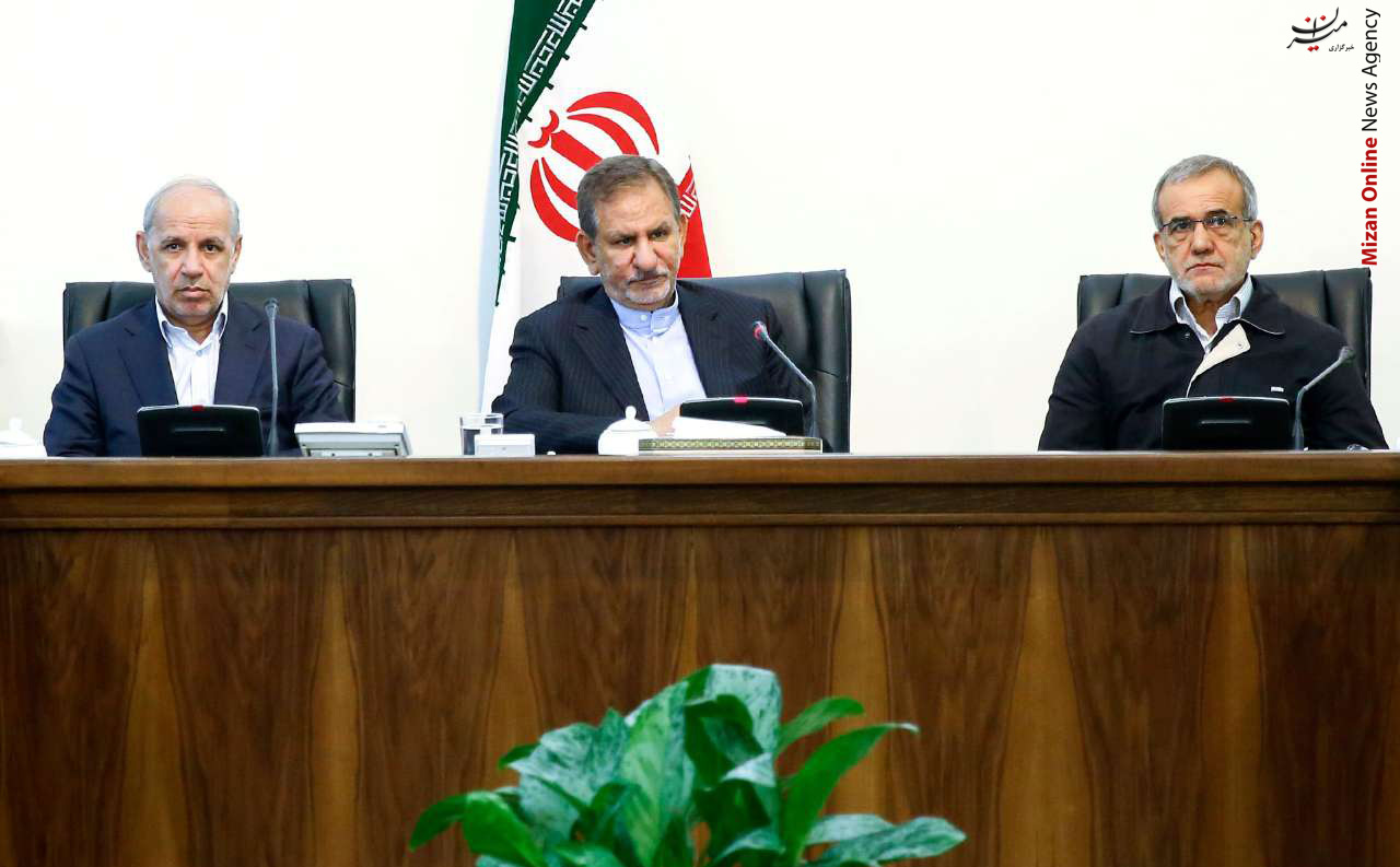 جلسه ستاد فرماندهی اقتصاد مقاومتی جلسه ستاد فرماندهی اقتصاد مقاومتی +عکس