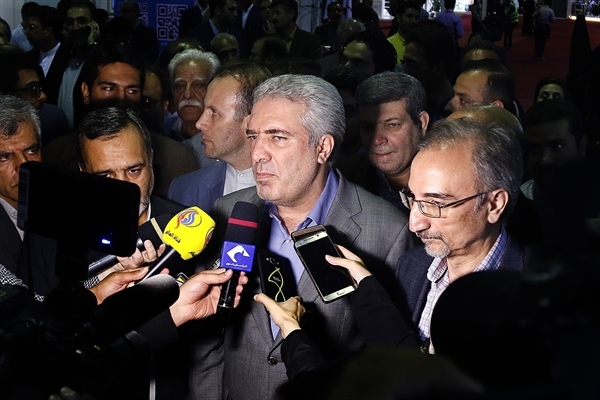 عدهای تلاش میکنند رونق گردشگری را برهم بزنند/ نظارت لازم از سوی سازمان میراثفرهنگی و استانداران بر فضای گردشگری کشور حاکم است عدهای تلاش میکنند رونق گردشگری را برهم بزنند/ نظارت لازم از سوی سازمان میراثفرهنگی و استانداران بر فضای گردشگری کشور حاکم است