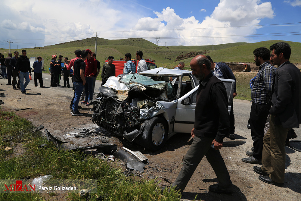 نقش پررنگ توجهنکردن به جلو در تصادفات رانندگی نقش پررنگ توجهنکردن به جلو در تصادفات رانندگی