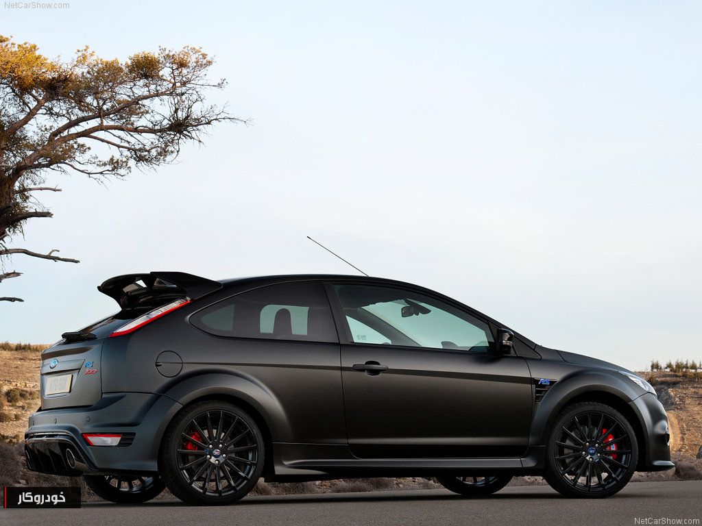 تصاویر حیرت انگیز از یک هیولای سیاه به نام Ford Focus RS500 تصاویر حیرت انگیز از یک هیولای سیاه به نام Ford Focus RS500