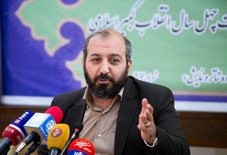 دبیر جشنواره تئاتر دفاع مقدس تئاترهای امروز با منشور فرهنگی انقلاب فاصله دارند/برخی آثار نمایشی چگونه مجوز اجرا می گیرند؟/جشنواره فجر باید ترسیم کننده مواضع انقلابی جمهوری اسلامی ایران باشد////////////////////شنبه