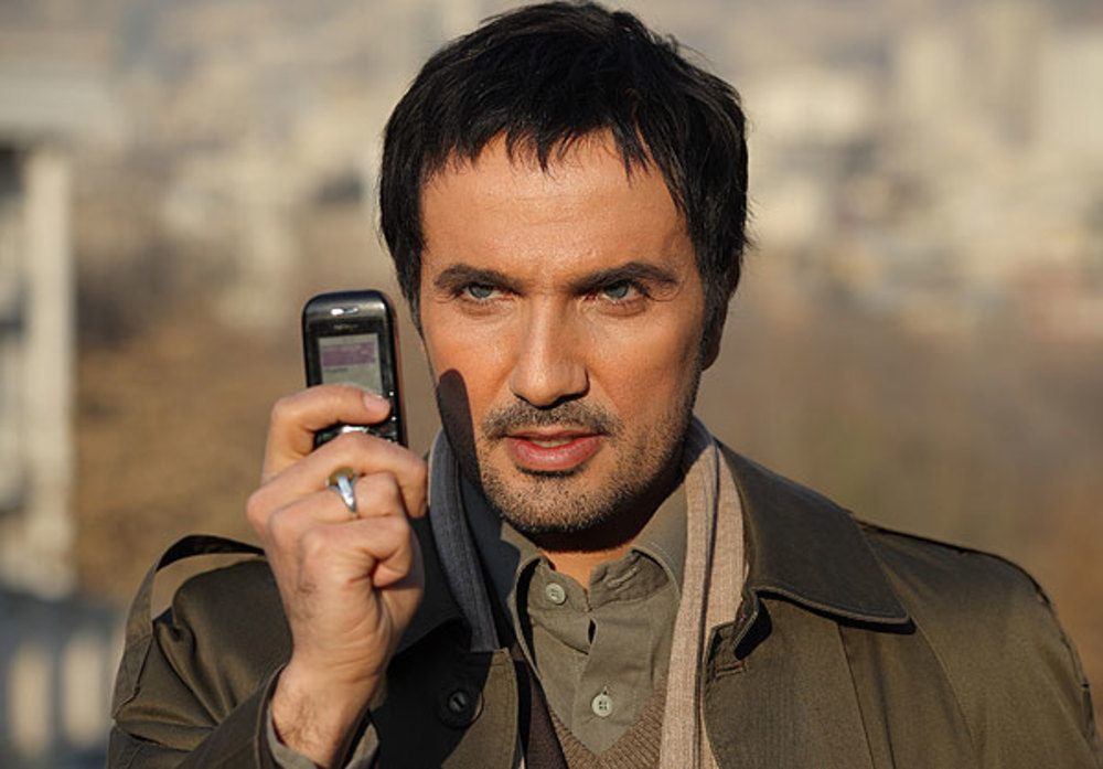 بازگشت پررنگ محمدرضا فروتن به سینما/همکاری بازیگر شب یلدا با محمدرضا گلزار///////////////////یکشنبه