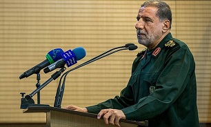 کدخدا برای ما کاری نمی‌کند/ امام با دست خالی در برابر طاغوت پیروز شد