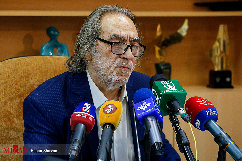 توکلی: آزادی بیان در سینمای بعد از انقلاب اسلامی باعث افتخار است/صدیق شریف: سینمای امروز به نوعی آیینه تمام نمای جامعه است//////چهارشنبه