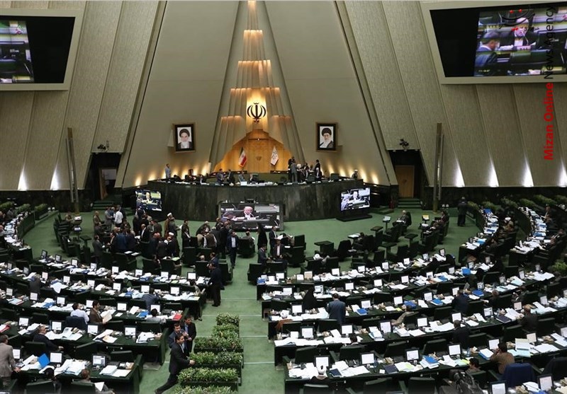 تحریم نفتی ایران جواب نمی‌دهد/ تصمیم درست چگونه گرفته خواهد شد؟/ قیف وارونه؛ توزیع رانت به جای یارانه!