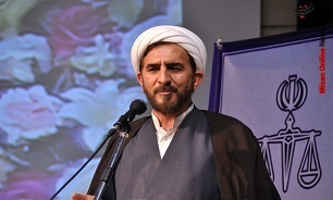 استمرار اقدامات مؤثر دادستان‌ها و مسئولان حوزه‌های قضایی در زمینه مبارزه با مفاسد اقتصادی و حمایت از صنعت