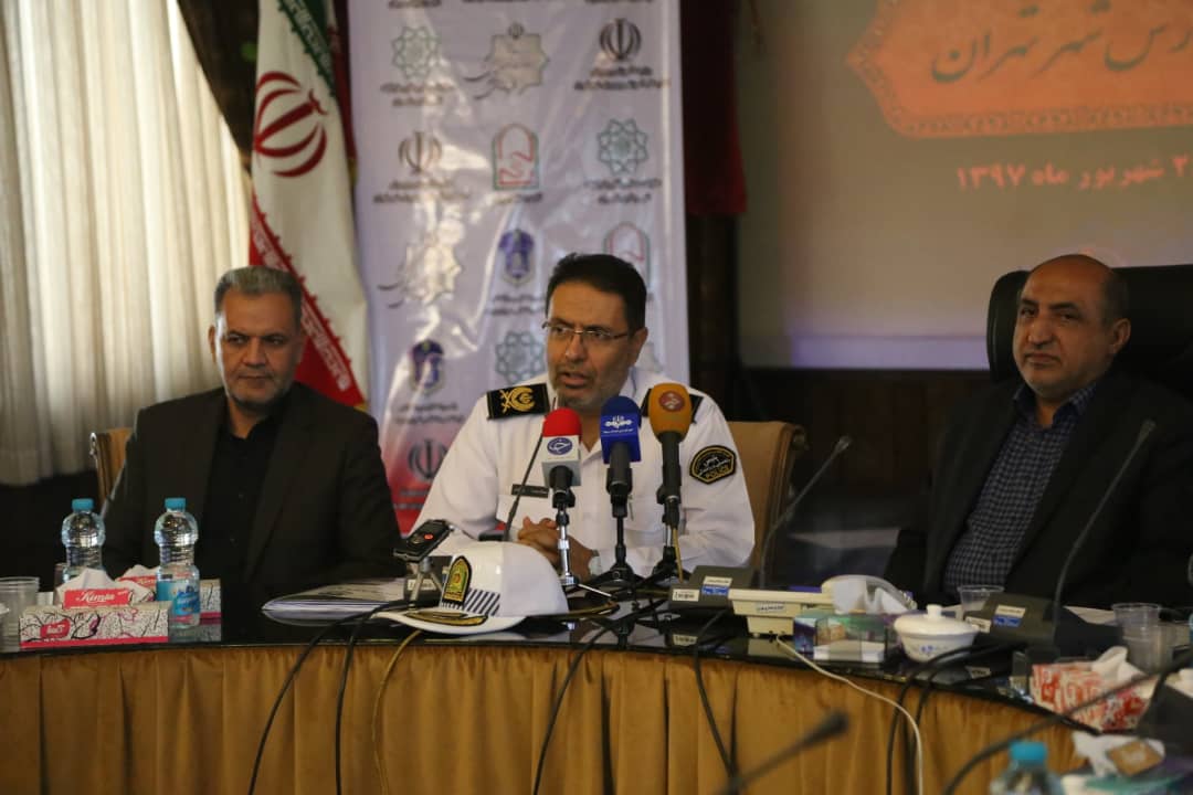 رونمایی از برچسب سرویس مدارس