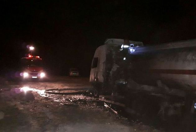 هویت ۱۹ جانباخته تصادف اتوبوس مسافربری در آزادراه نطنز - بادرود احراز شد
