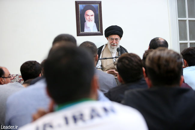 گوشمالی سختی به عوامل بزدل حادثه تلخ اهواز خواهیم داد