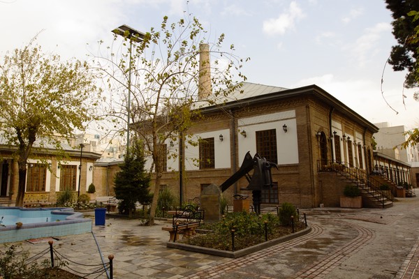 بازدید از موزه هفت چنار در روز جهانی تهران