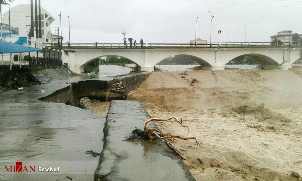 امدادرسانی به ٩٢٠٠ نفر در ٦ استان سیلزده/ امداد رسانی در استان های شمالی همچنان ادامه دارد امدادرسانی به ٩٢٠٠ نفر در ٦ استان سیلزده/ امداد رسانی در استان های شمالی همچنان ادامه دارد