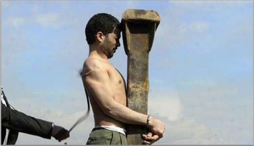 مجازات سنگین داعش برای سیگاری ها مجازات سنگین داعش برای سیگاری ها