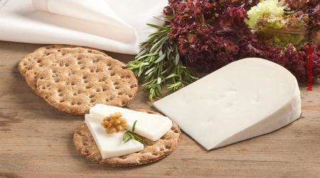 میان وعده سنتی ۱۸ خوراکی ممنوعه برای بوفه مدارس/ ردپای ۵ بیماری بدن در چشمها/ غذاهایی برای سوزاندن چربی شکم/ میوهای قویتر از شیمی درمانی