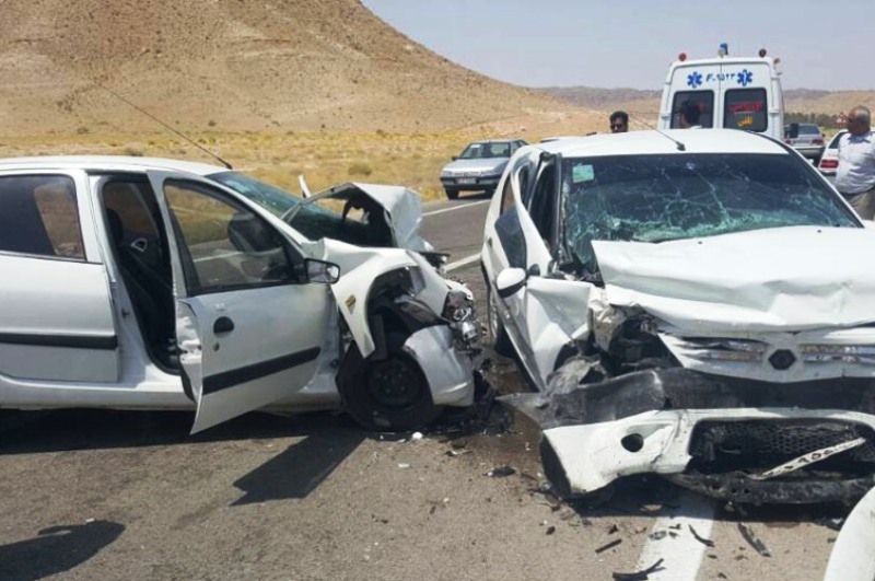 ۹۴ نفر در تصادفات رانندگی جان باختند / فروردین در صدر ماه‌های پرحادثه