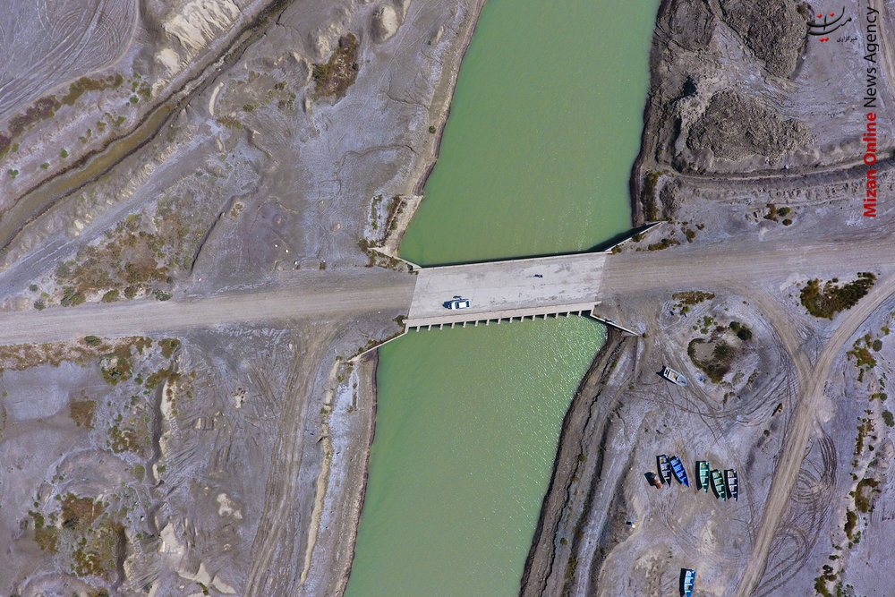 کانال ۲۰ کیلومتری برای پرورش میگو کانال ۲۰ کیلومتری برای پرورش میگو +عکس
