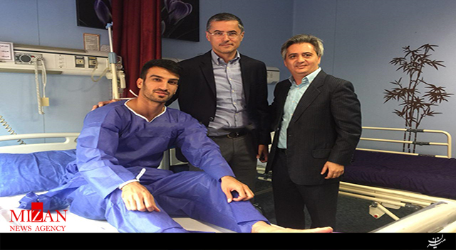 گفتگو با حسین ماهینی پس از عمل جراحی + فیلم گفتگو با حسین ماهینی پس از عمل جراحی + فیلم