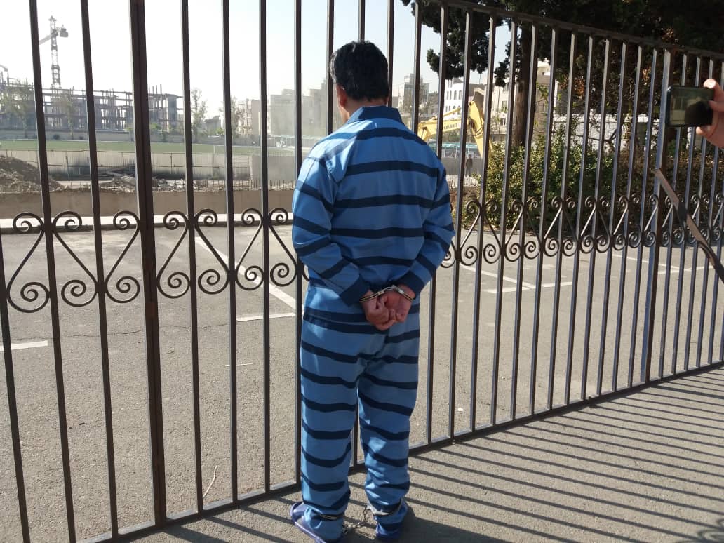 4 میلیارد ونیم تومان برداشت از مدیرعامل شرکتی بزرگ/اطلاعات مالباخته را از بورس برداشتم/با جعل شناسامه رمز دوم کارت را به دست آوردم
