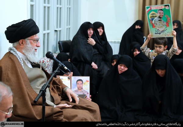 اگر مدافعان حرم نبودند، راهپیمایی اربعین نبود اگر مدافعان حرم نبودند، راهپیمایی اربعین نبود