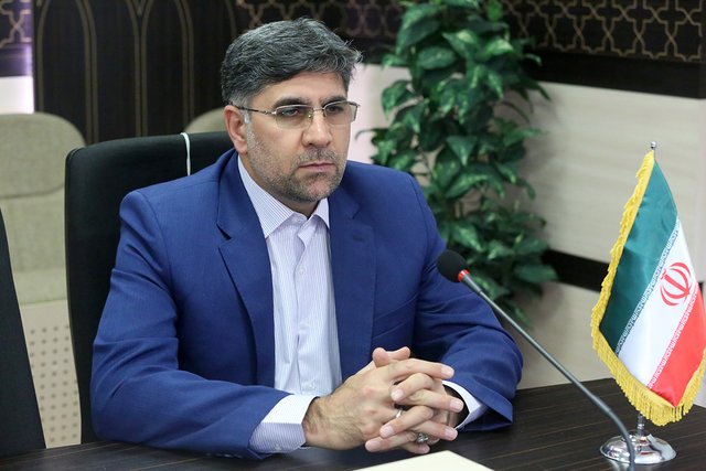 تا فردا ۲۵۰ خودروی دیگر کاپوتاژ می‌شود/یک میلیون و پانصد هزار نفر از کشور خارج شده اند/مهر اربعین در روادید حذف شده، زائران تا دوماه وقت سفر به عراق دارند