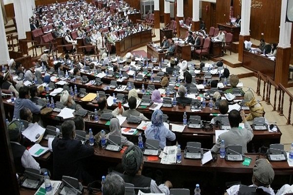 برگزاری نشست استیضاح وزیر کشور 