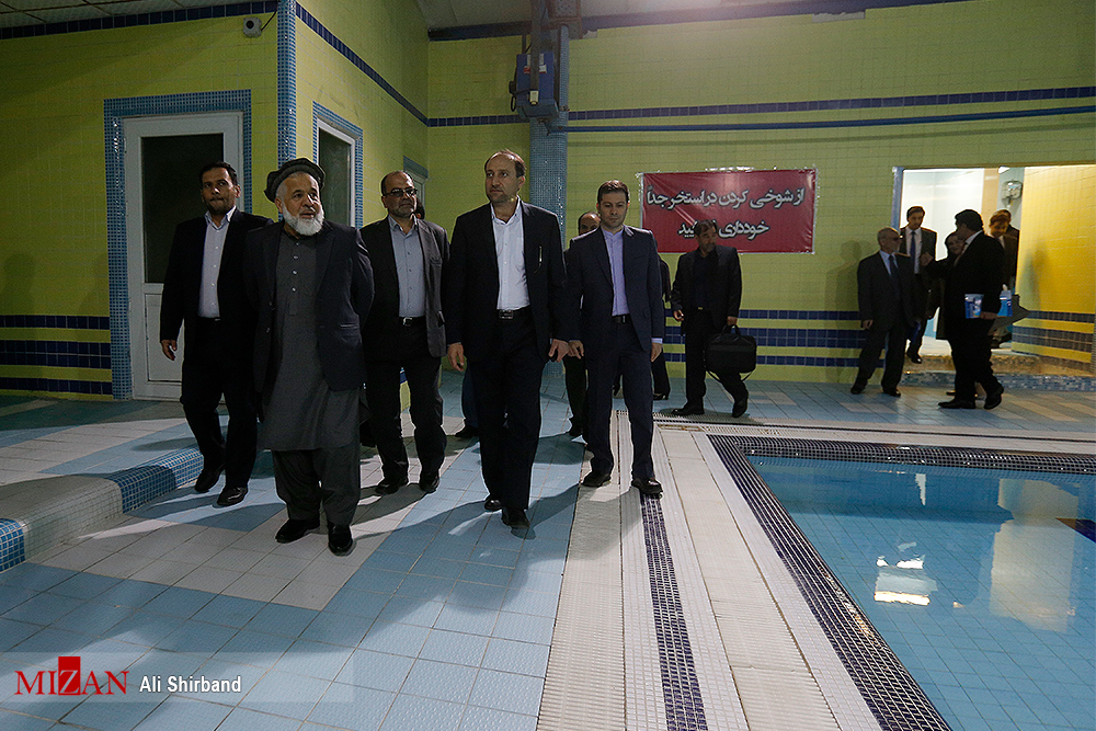 زبان تحسین هیئت افغانستانی از خدمات سازمان زندان‌ها برای اصلاح مددجویان / از استقبال میهمانان با انجام ورزش‎های باستانی تا اهدای هدایای دست‌ساز مددجویان به وزیر دادگستری افغانستان