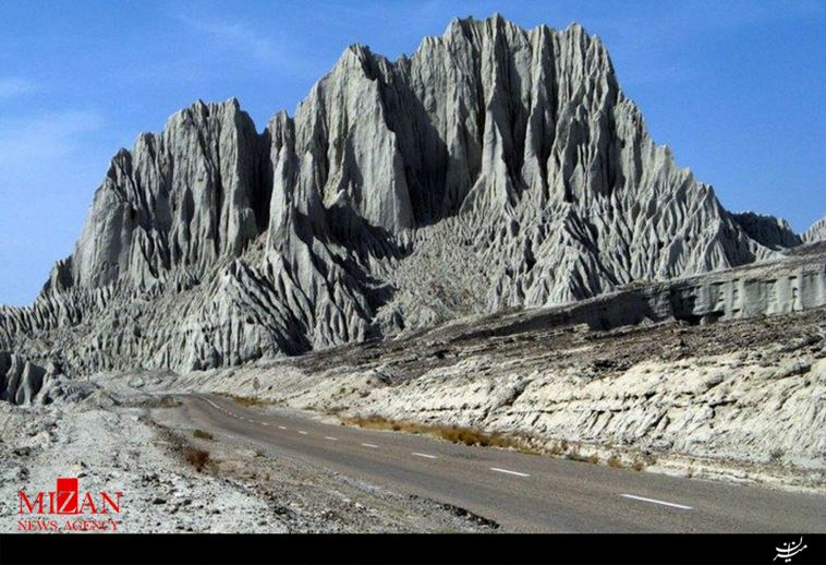 تصاویری حیرت انگیز از کوه های مریخی در ایران!